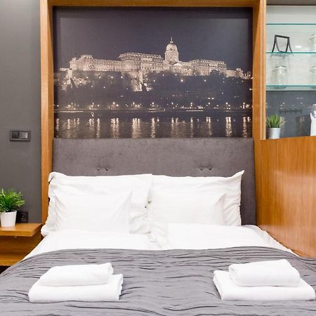 Retro Budapest Dream Suite Near The Danube المظهر الخارجي الصورة