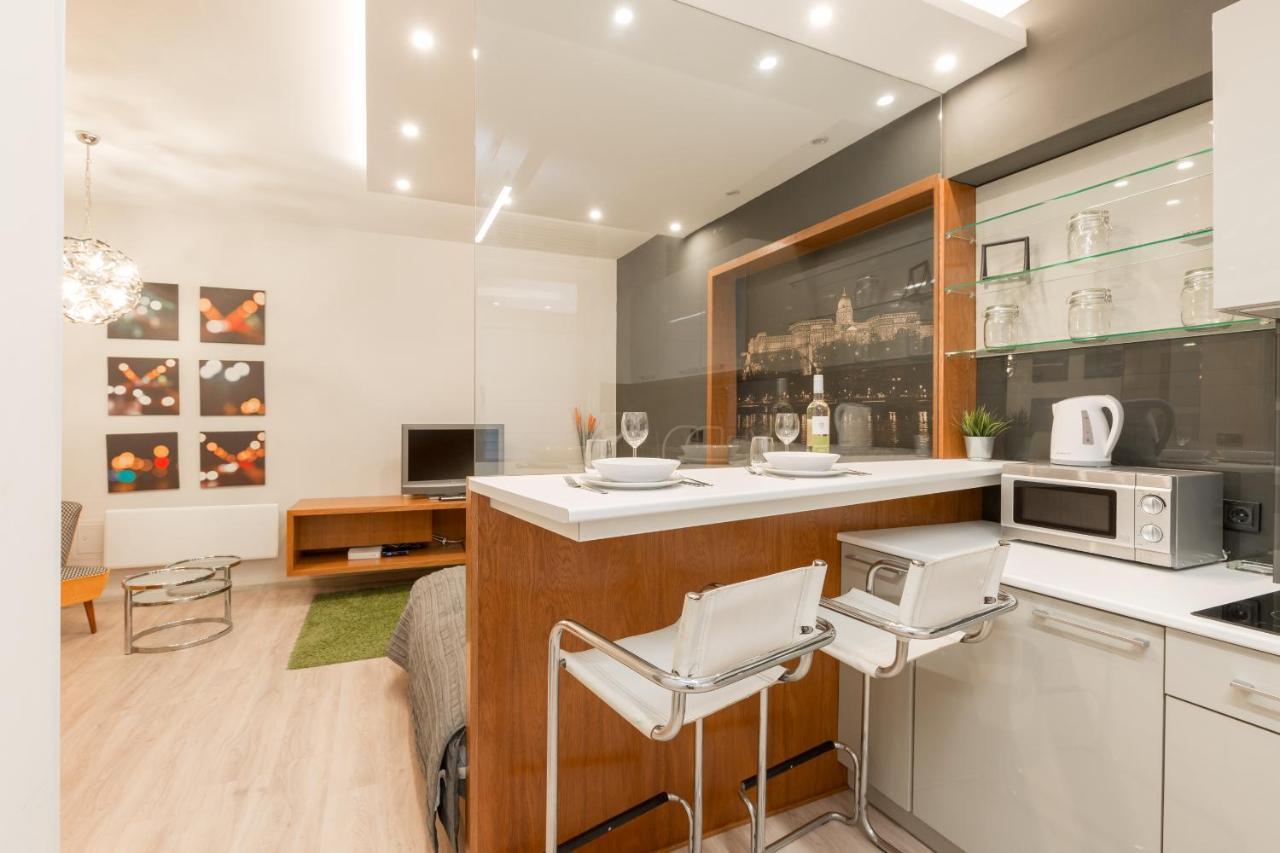 Retro Budapest Dream Suite Near The Danube المظهر الخارجي الصورة