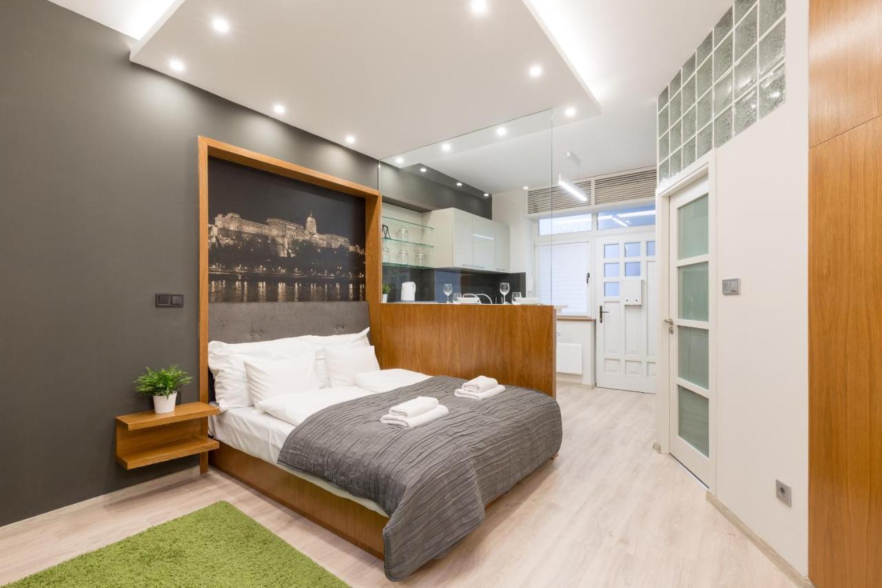 Retro Budapest Dream Suite Near The Danube المظهر الخارجي الصورة