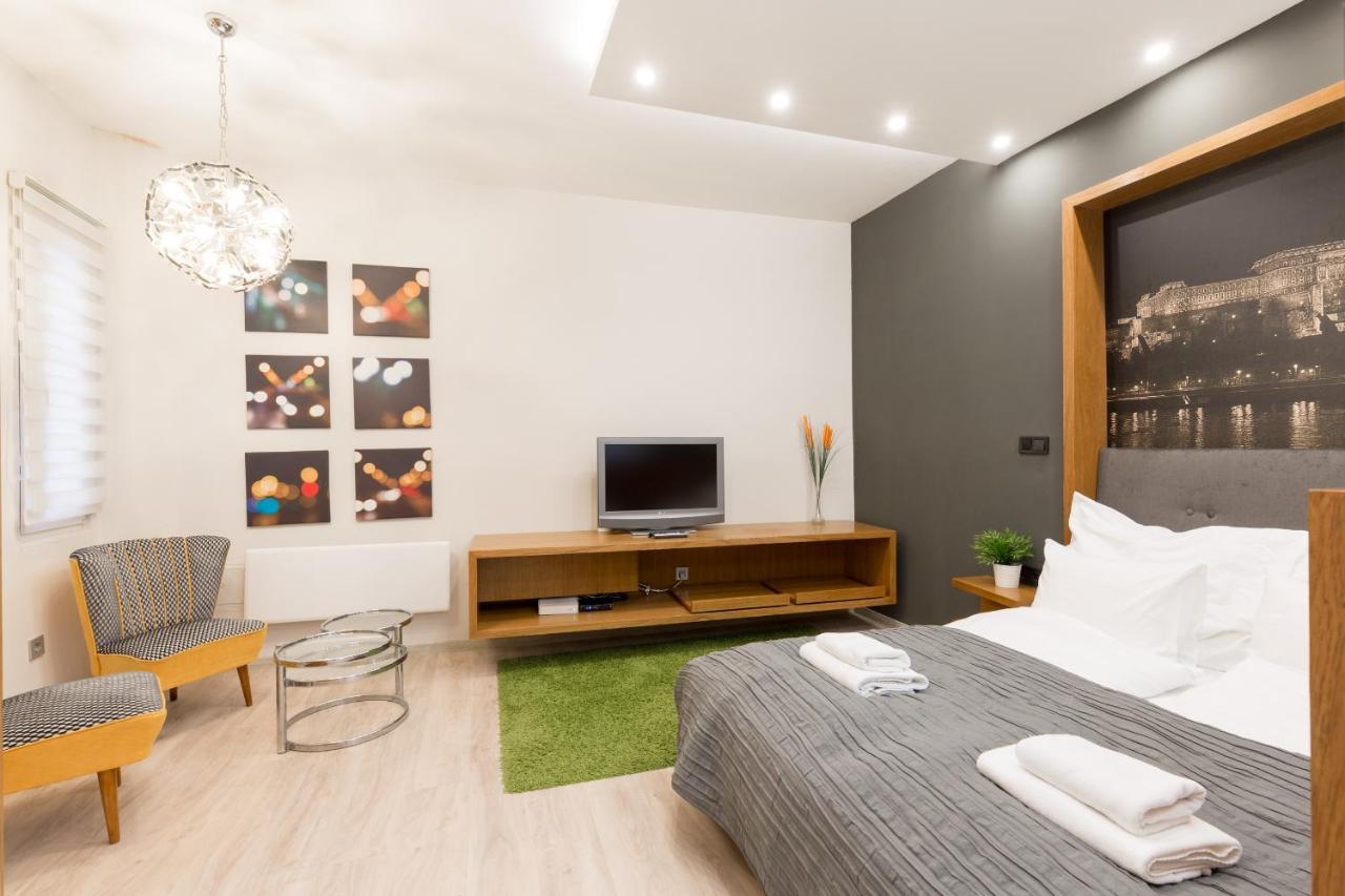 Retro Budapest Dream Suite Near The Danube المظهر الخارجي الصورة