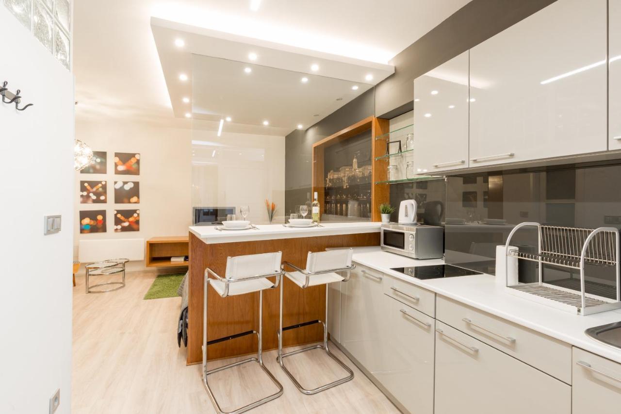 Retro Budapest Dream Suite Near The Danube المظهر الخارجي الصورة