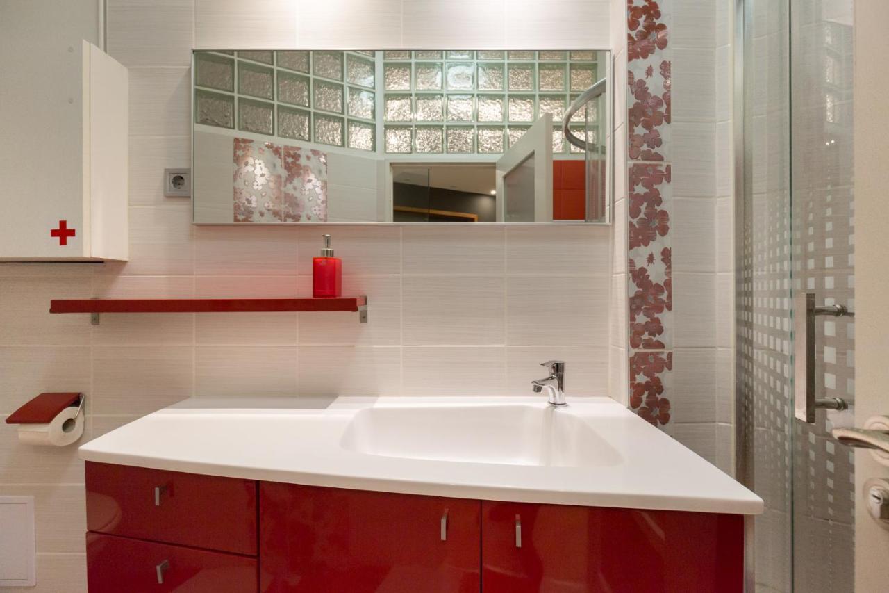 Retro Budapest Dream Suite Near The Danube المظهر الخارجي الصورة